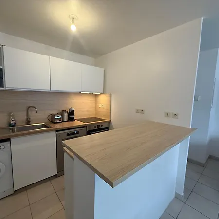 Appartement Deux Centre Proche Tram *